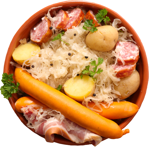 Un bol rempli de viande, pommes de terre et carottes pour restauration en EHPAD et maisons de retraite.